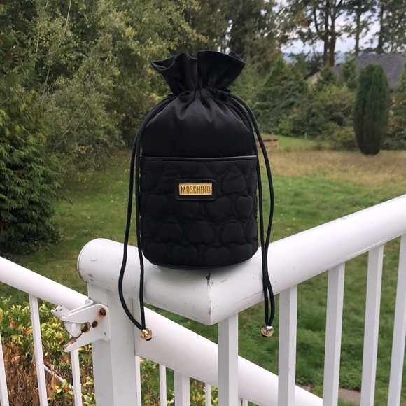 👛 Moschino Bucket Pouch Bag - Picture 1 of 15